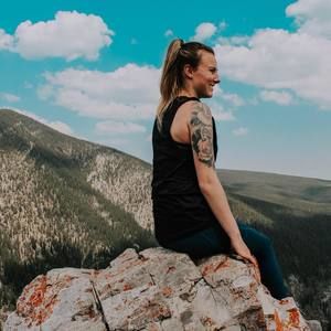 Meet your Posher, Rebecca